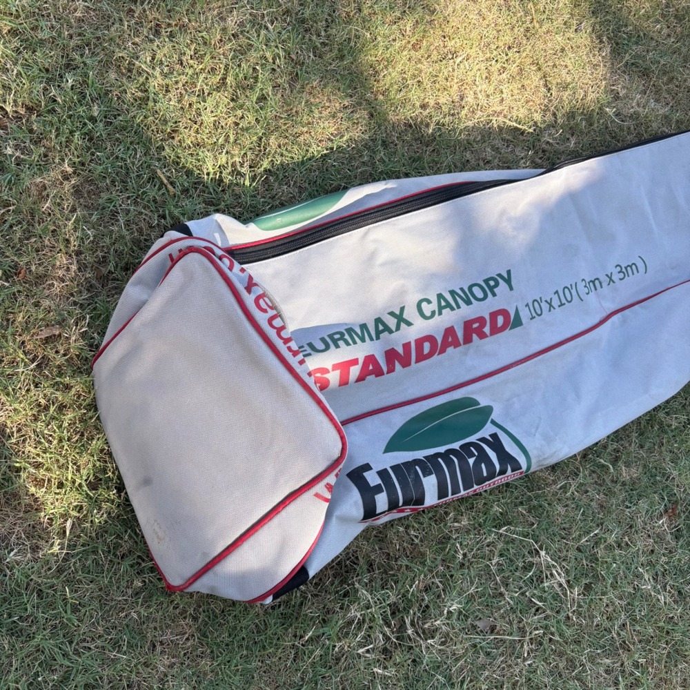 Eurmax Standard 10'x10' Pop-up Canopy Rolling bag ONLY heavy duty replacement